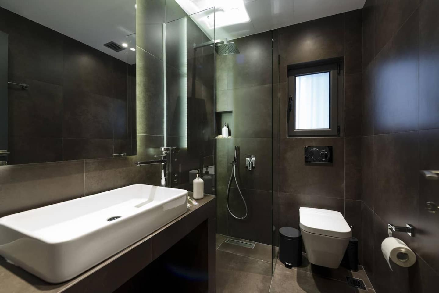 Ma Maison Penthouse: Acropolis Views & Metro Convenience Athens Exterior photo
